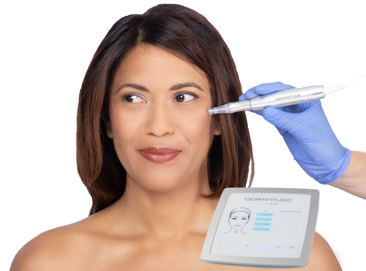 Dermatude Meta Therapy treatment on model with device meta-ject FX100
