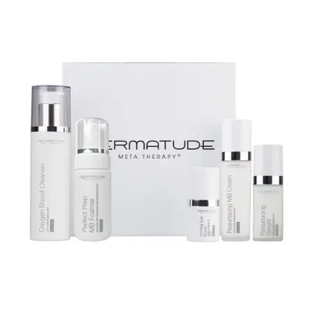Dermatude resurfacing skincare set
